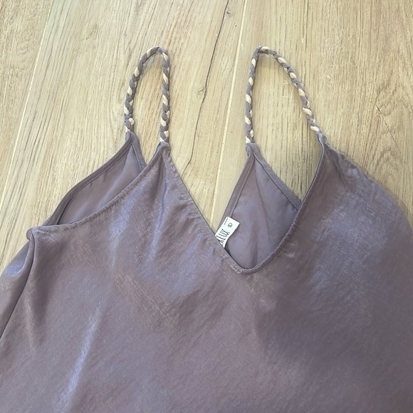 Braided Tank Top - Picture 2 of 3